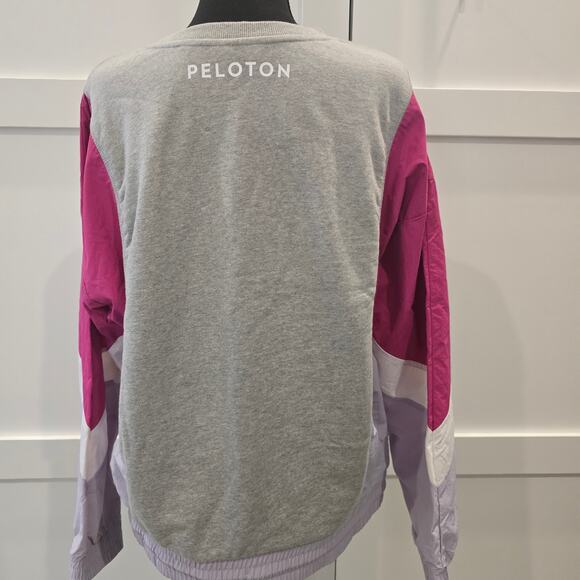 Peloton Chic Fabric Mix Pullover sweatshirt - Picture 3 of 5